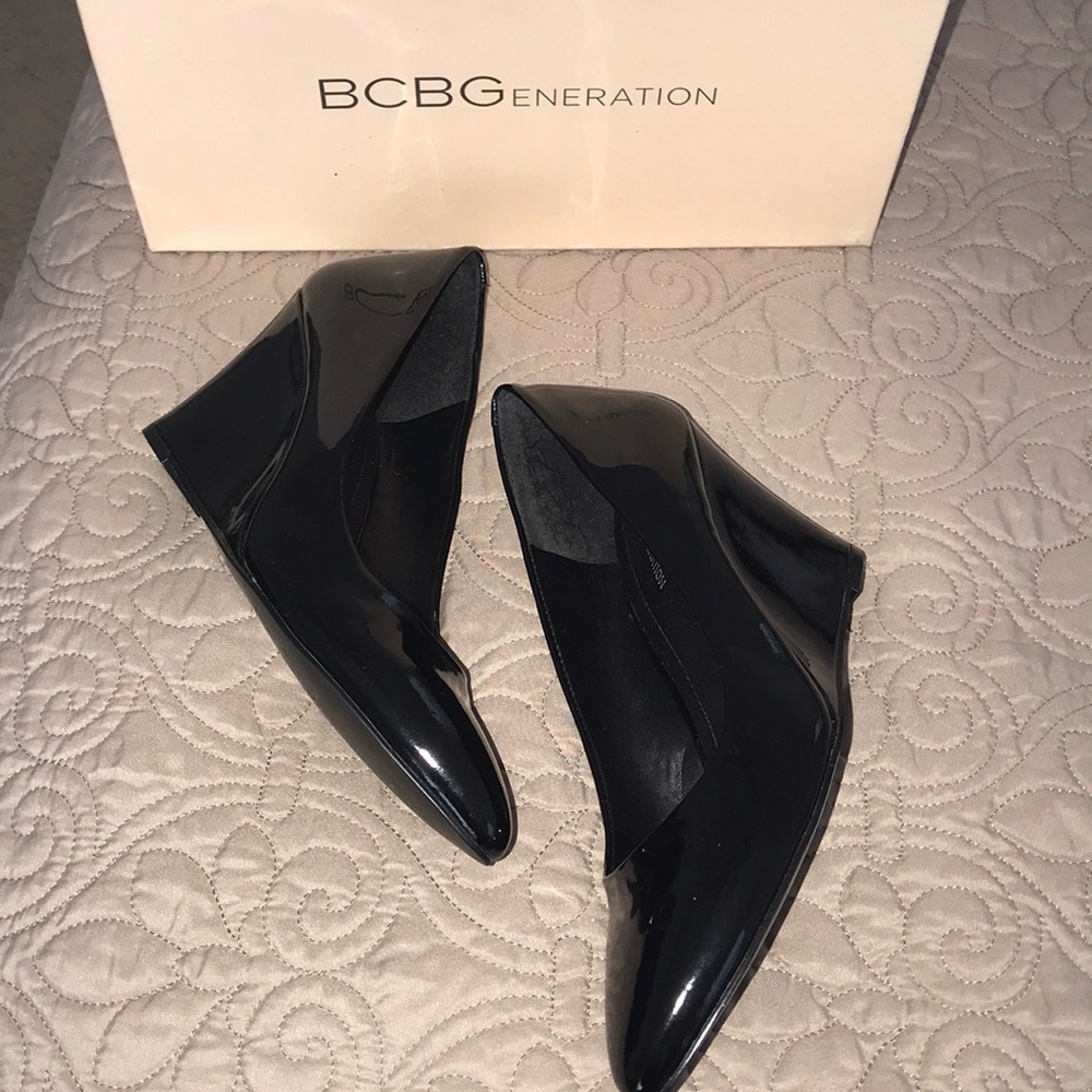 Fancy Black Bcbgeneration Platform Shoes. - image 4